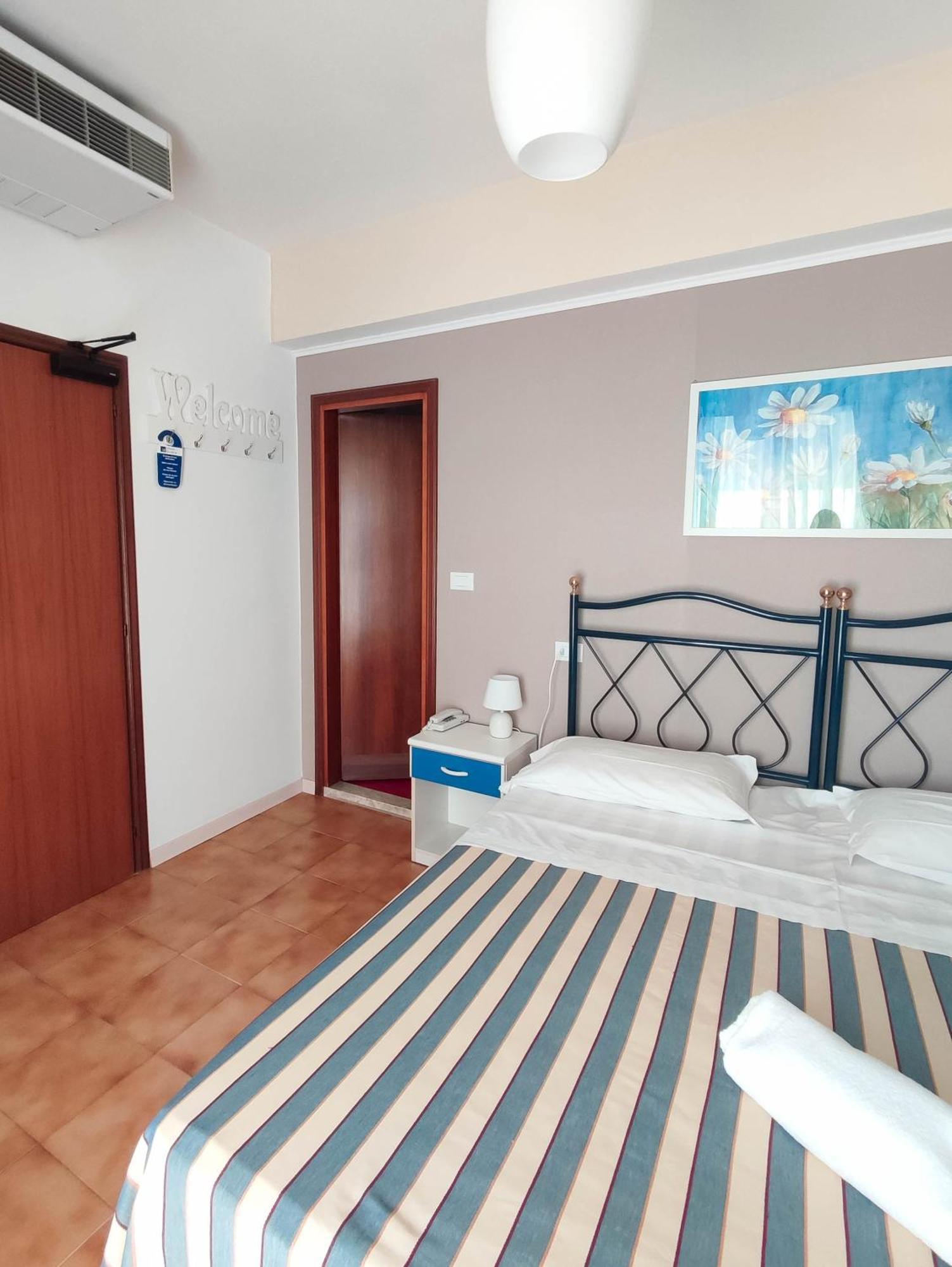 Hotel Riviera
