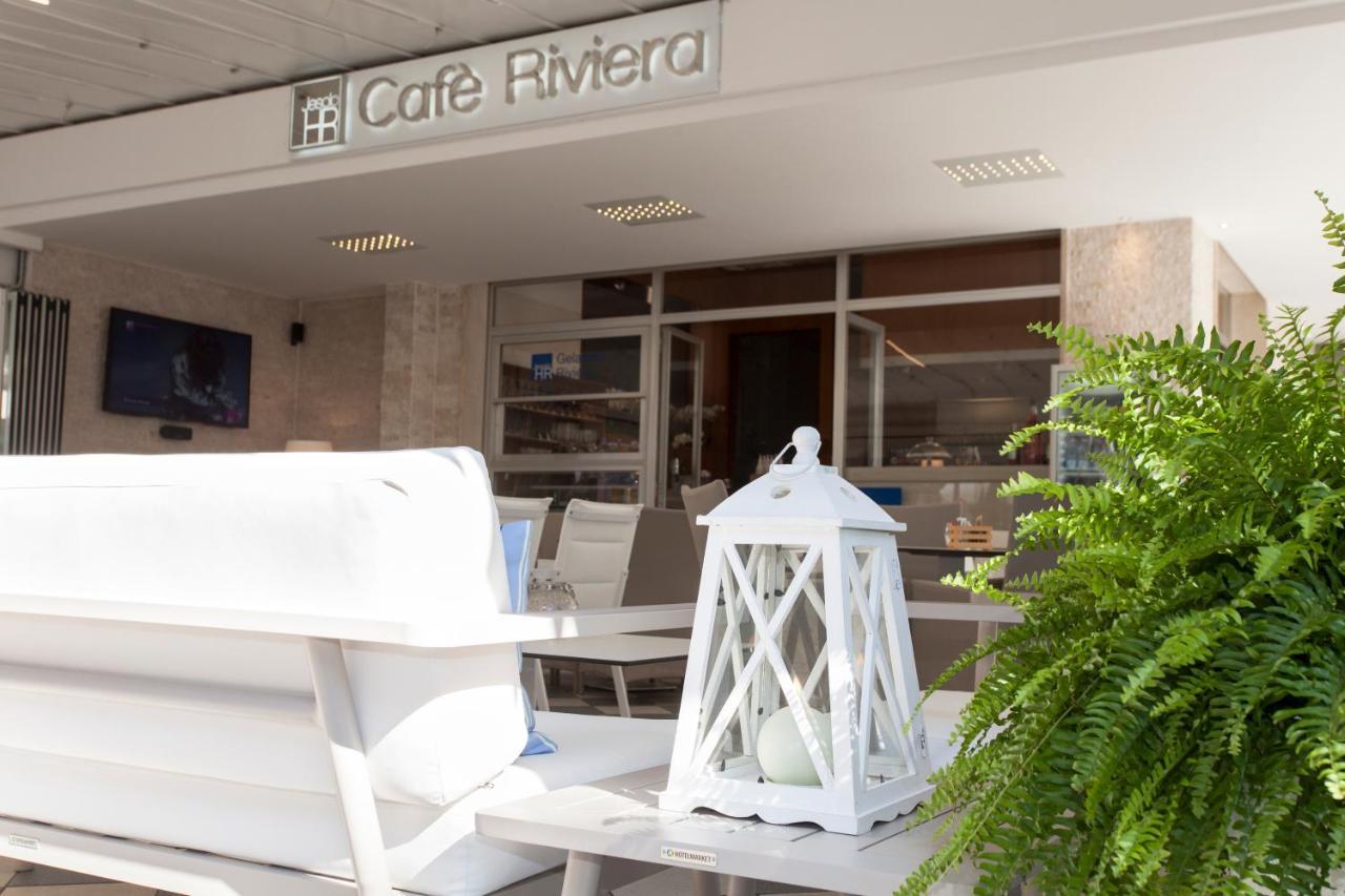 Riviera Hotel